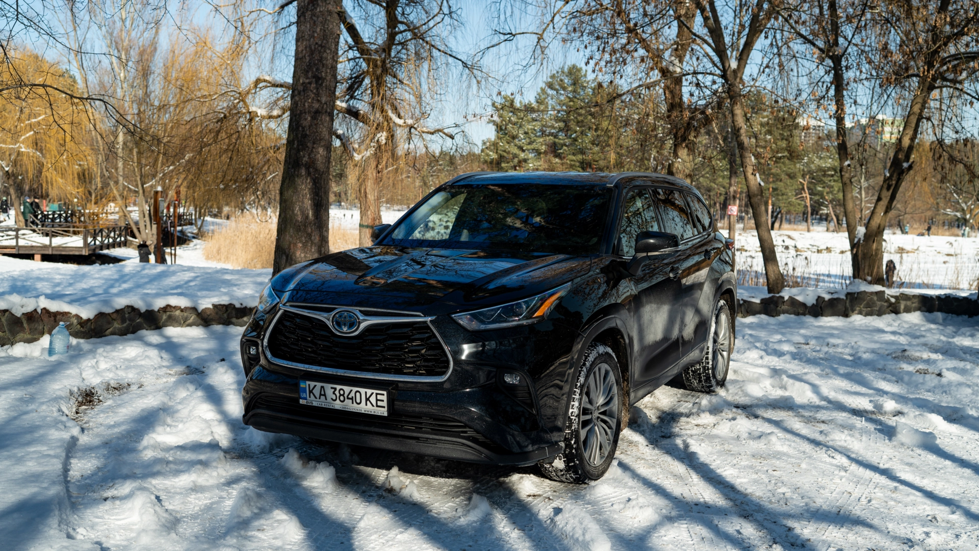 прокат Toyota Highlander Hybrid фото 1